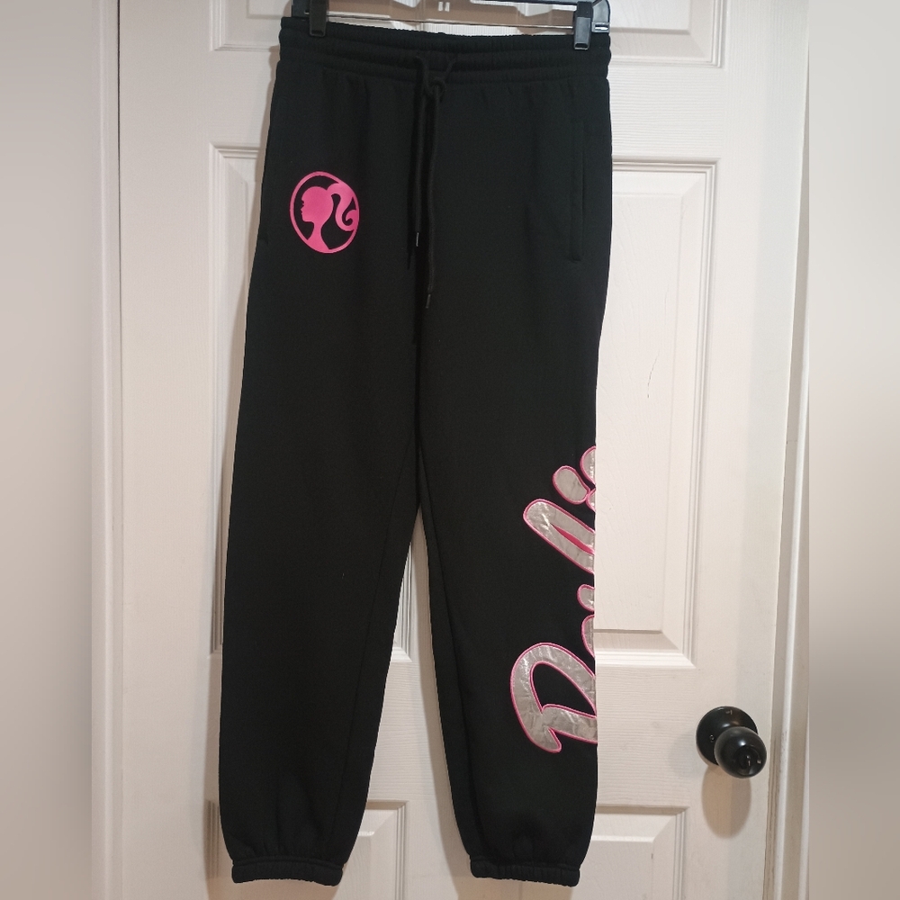 Nwt Women's Barbie Big Spell Out Black/Pink/Silver Joggers Size Medium